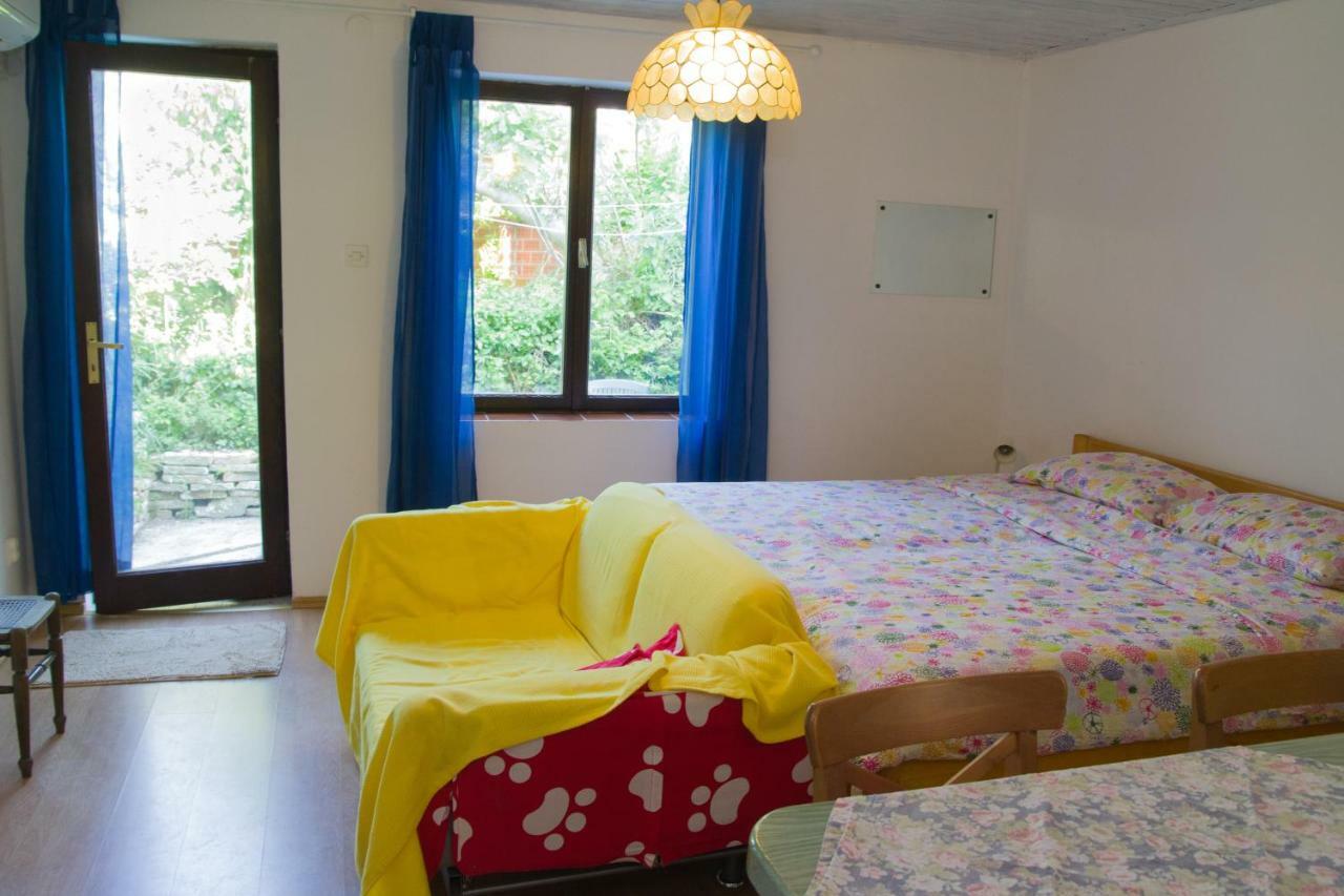 Karmen Veli Lošinj Exterior foto