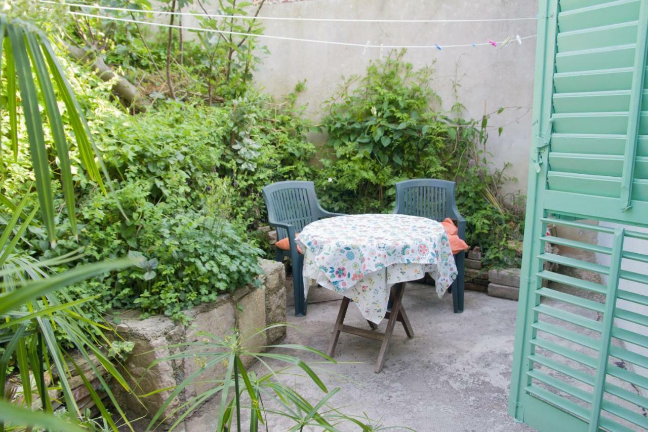 Karmen Veli Lošinj Exterior foto